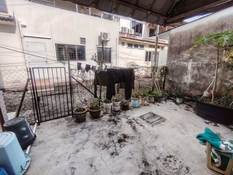 Rumah Teres untuk Dijual di Taman Merdeka Jaya (Batu Berendam) - Derrick Yee - Exterior - PropertyGuru.com.my