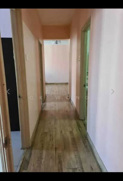 Kondominium untuk Dijual di Royal Domain Sri Putramas 2 - CK Wong - Corridor - PropertyGuru.com.my