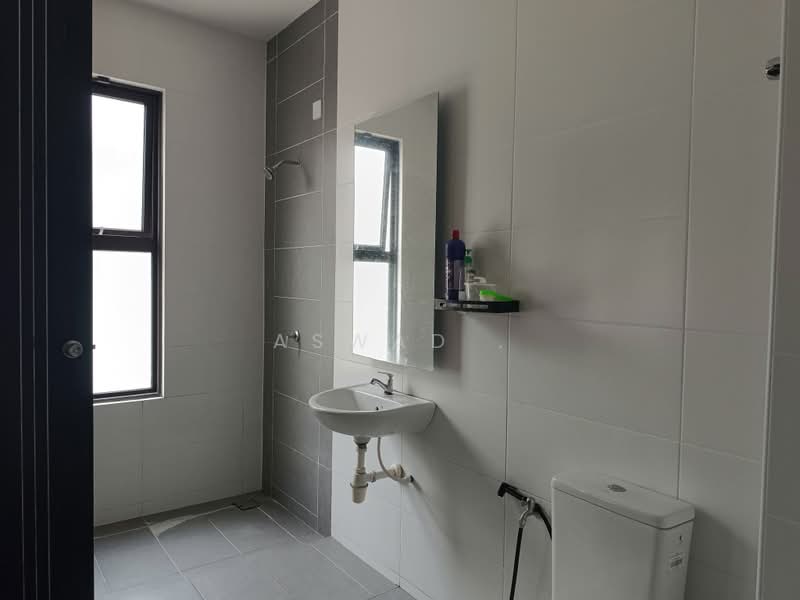 Rumah Teres 2-Tingkat untuk Dijual di Bertam Perdana 2 (Kepala Batas) - Aswad . - Bathroom - PropertyGuru.com.my