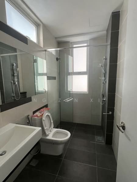 Kondominium untuk Dijual di D'Suites Akasia Horizon @ Horizon Hills - NG ZEN XI - Bathroom - PropertyGuru.com.my