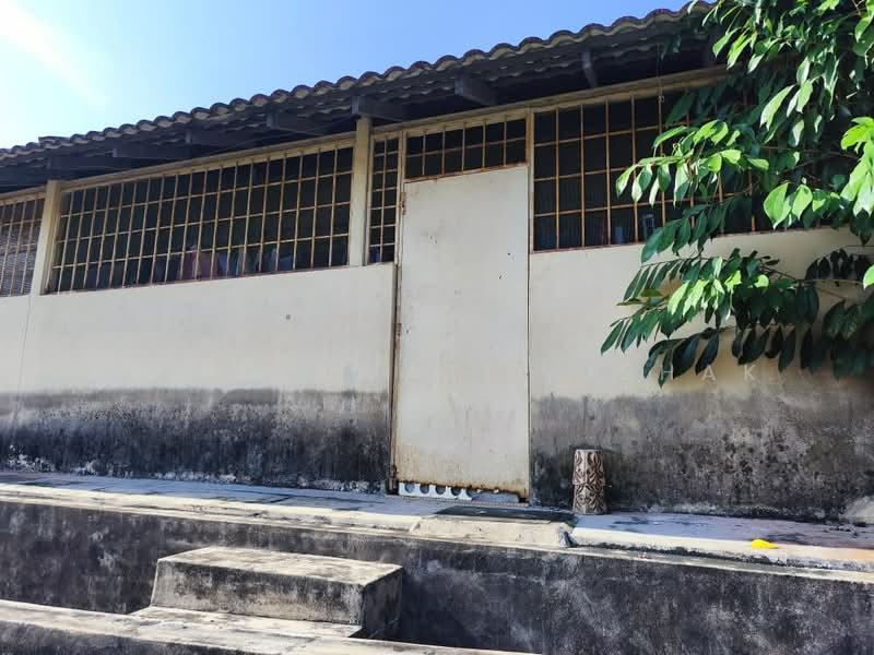 1-storey Terraced House for Sale in Balok (Pahang) - Fazielawatie Ishak - Exterior - PropertyGuru.com.my