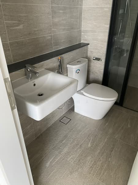 Servis Apartment untuk Disewa di Edelweiss @ Tropicana Gardens - Yik Chan - Bathroom - PropertyGuru.com.my