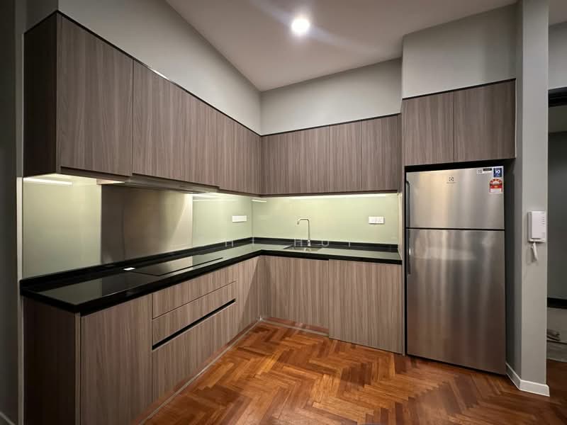 Service Residence for Sale at Bloomsvale Menara Vista Petaling - Shi Hui - Kitchen - PropertyGuru.com.my