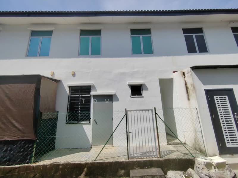 Terraced House for Sale in Taman Kundang Jaya (Rawang) - Tom Yip - Exterior - PropertyGuru.com.my