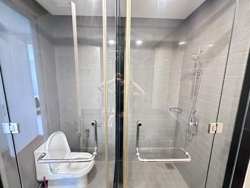 Kondominium untuk Dijual di 6 CapSquare - Jamie Yong - Bathroom - PropertyGuru.com.my
