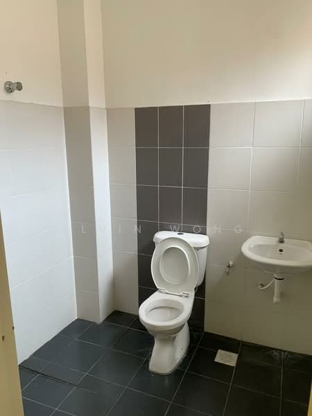 Semi-Detached House for Sale in Ipoh (Perak) - Alvin Wong - Bathroom - PropertyGuru.com.my