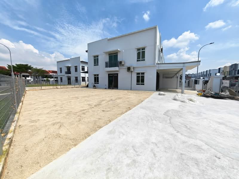 Rumah Teres 2 Tingkat untuk Disewa di Bandar Dato Onn (Tebrau) - Fion Lee - Exterior - PropertyGuru.com.my