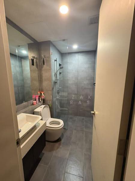 Condominium for Rent at ALIX Residences - Emir Zaki Abdul Rashid - Bathroom - PropertyGuru.com.my