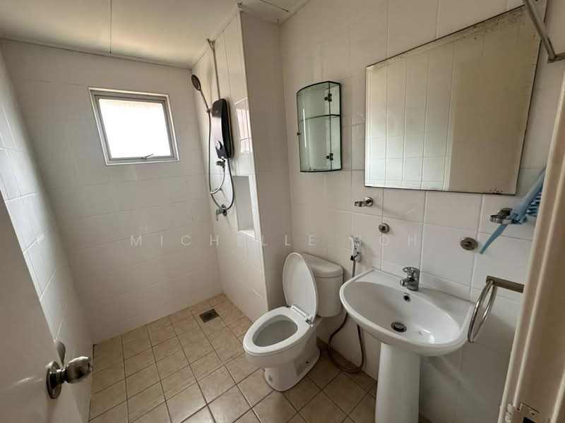 Rumah Teres 2-Tingkat untuk Dijual di Kota Kemuning (Shah Alam) - Michelle Boh - Bathroom - PropertyGuru.com.my