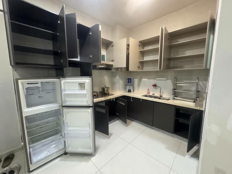 Condominium for Rent at Royal Strand @ Country Garden Danga Bay - Alvin Lim - Kitchen - PropertyGuru.com.my