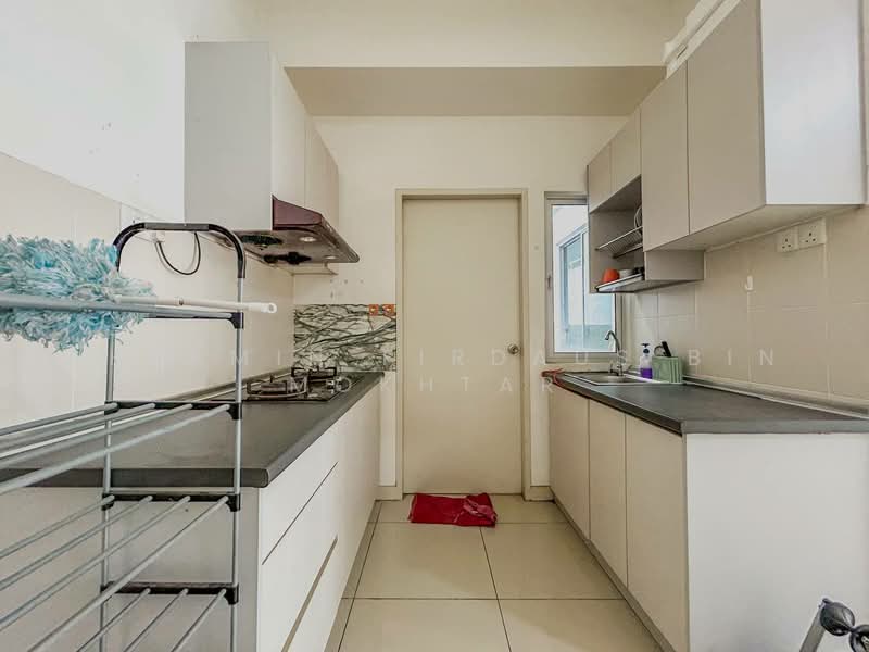 Kediaman Servis untuk Dijual di Savanna Executive Suite @ Southville City - Akramin Firdaus Bin Mokhtar - PropertyGuru.com.my