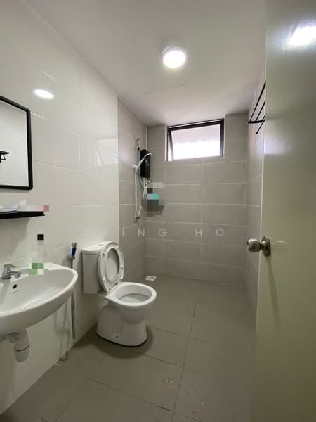 Condominium for Rent at Topaz Residence - Sying Ho - Bathroom - PropertyGuru.com.my