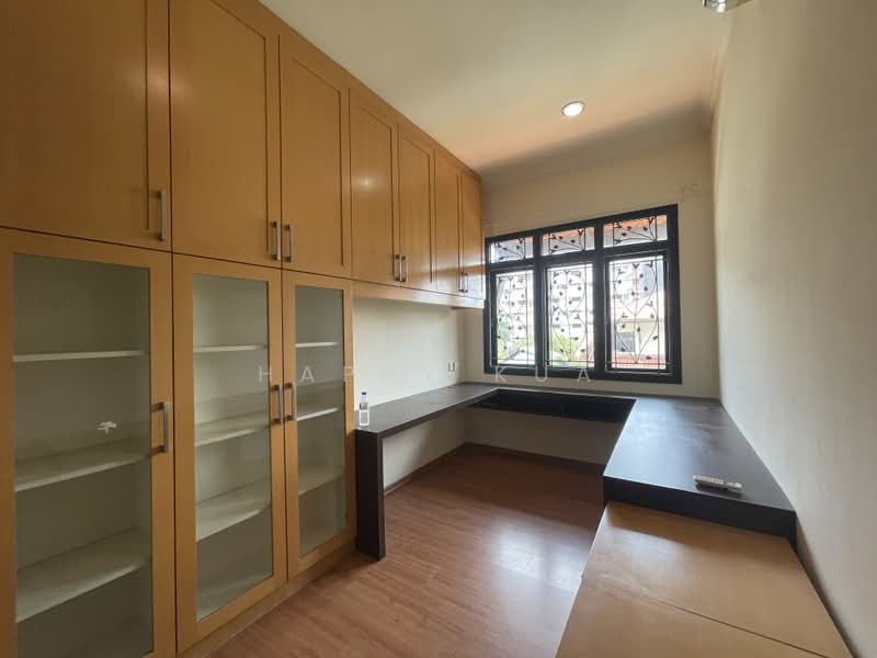 Semi-Detached House for Sale in Ampang Jaya (Ampang) - Happy Kua - Study - PropertyGuru.com.my