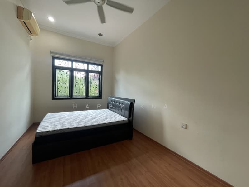 Semi-Detached House for Sale in Ampang Jaya (Ampang) - Happy Kua - Bedroom - PropertyGuru.com.my