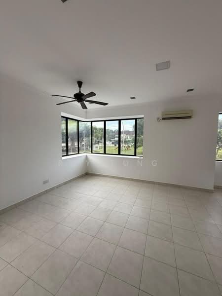 Cluster House for Rent in Taman Adda Heights (Tebrau) - Ray Tung - Living Room - PropertyGuru.com.my