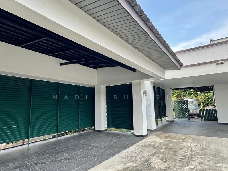 Rumah Banglo untuk Dijual di Seksyen 13 (Shah Alam) - Nadia Shukri - Exterior - PropertyGuru.com.my
