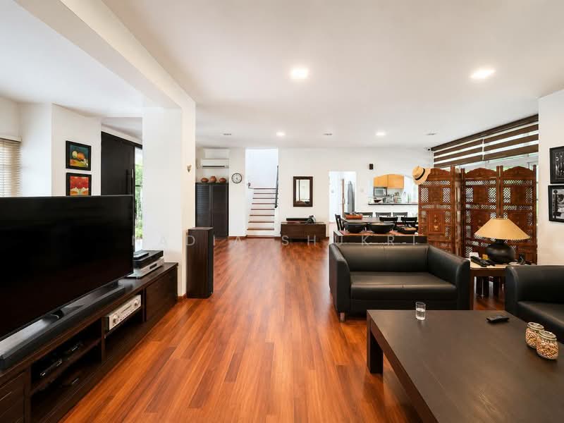 Rumah Banglo untuk Dijual di Seksyen 13 (Shah Alam) - Nadia Shukri - Living Room - PropertyGuru.com.my