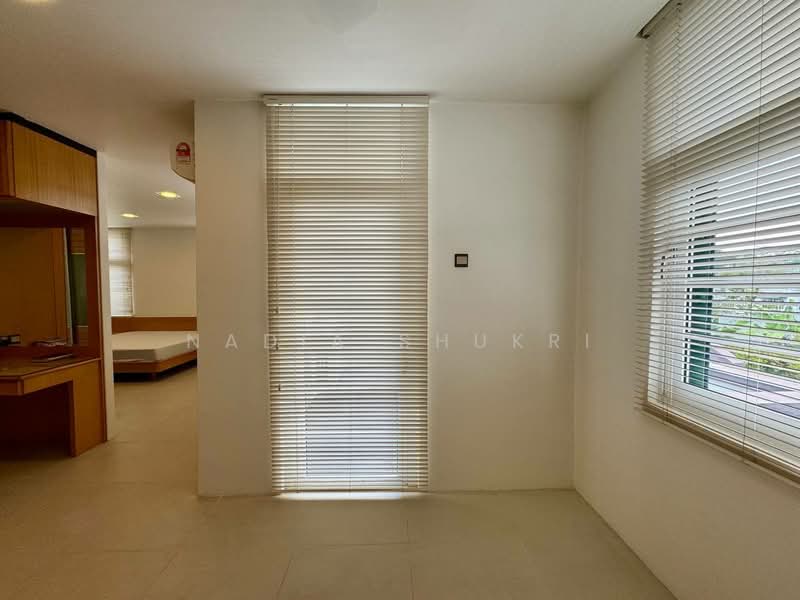 Rumah Banglo untuk Dijual di Seksyen 13 (Shah Alam) - Nadia Shukri - Bedroom - PropertyGuru.com.my