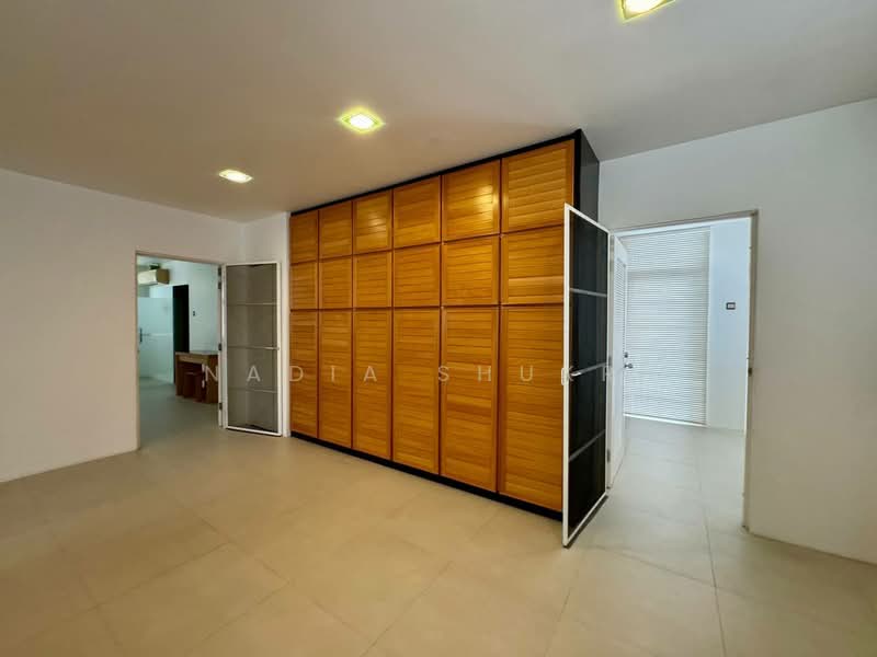 Rumah Banglo untuk Dijual di Seksyen 13 (Shah Alam) - Nadia Shukri - Interior - PropertyGuru.com.my