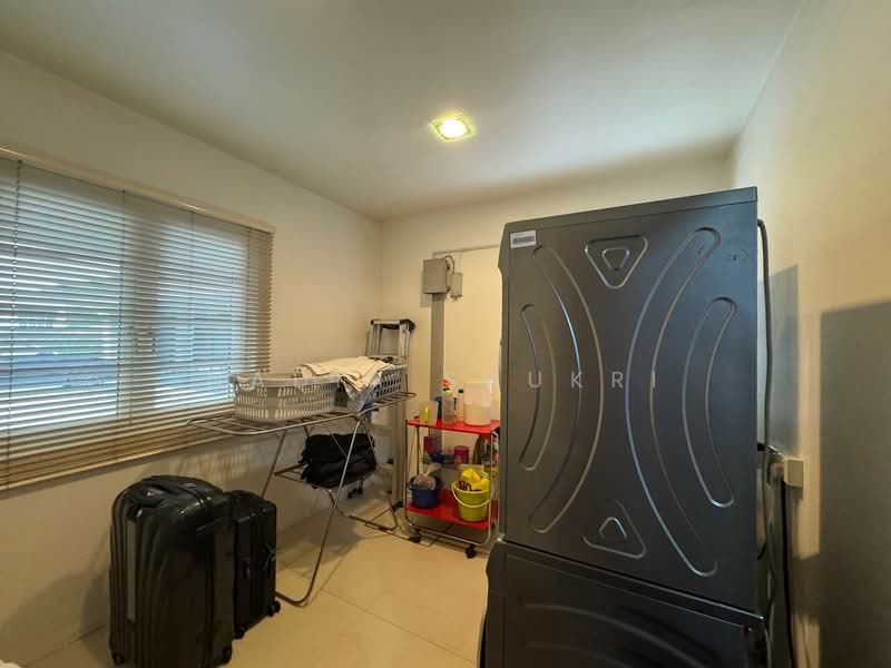 Rumah Banglo untuk Dijual di Seksyen 13 (Shah Alam) - Nadia Shukri - Interior - PropertyGuru.com.my