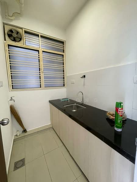 Condominium for Rent at Seasons Garden Residences - CK Teong - Kitchen - PropertyGuru.com.my