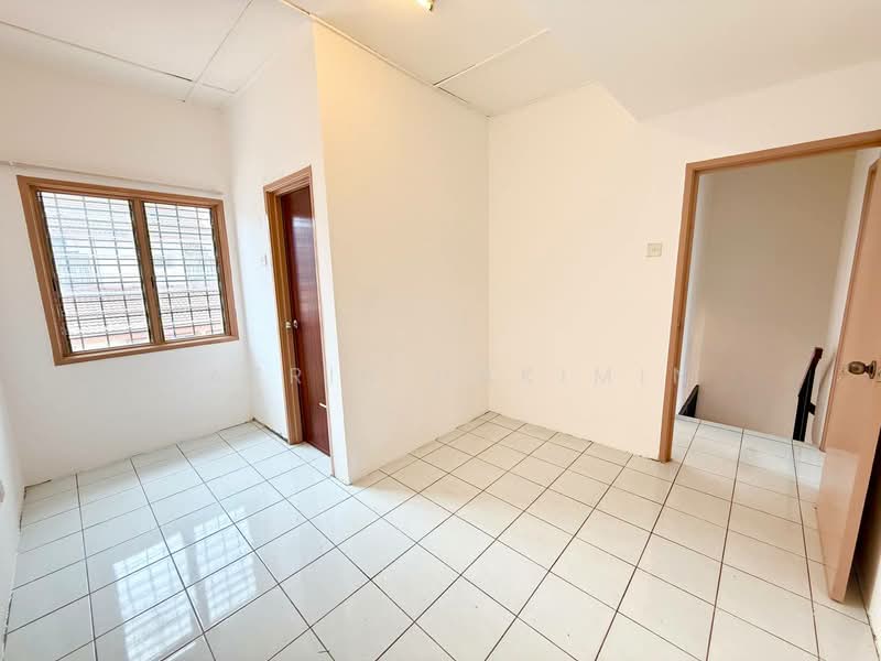 Rumah Teres 2-Tingkat untuk Dijual di Taman Impian Indah (Sungai Buloh) - Nazrin Hakimin - PropertyGuru.com.my