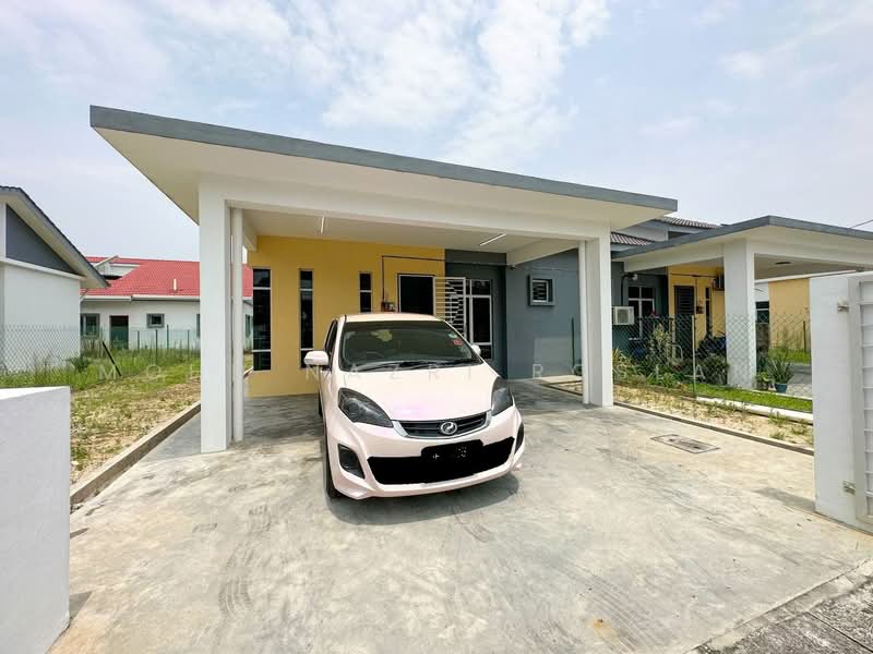 Semi-Detached House for Sale in Taman Desa Salak Pekerti (Sepang) - Mohd Nazri Roslan - PropertyGuru.com.my