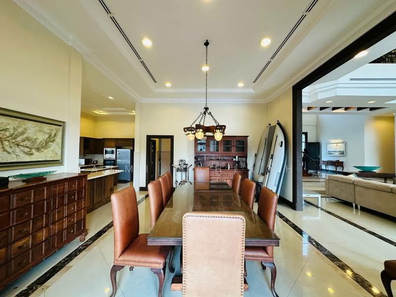 Bungalow House for Sale in Teluk Kemang (Negeri Sembilan) - Aimi Mahirah - Kitchen - PropertyGuru.com.my