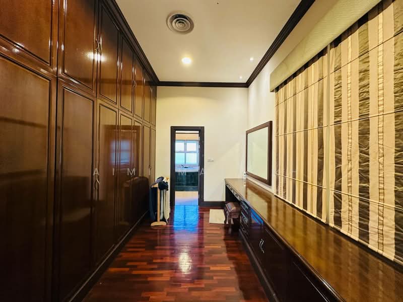 Bungalow House for Sale in Teluk Kemang (Negeri Sembilan) - Aimi Mahirah - Interior - PropertyGuru.com.my