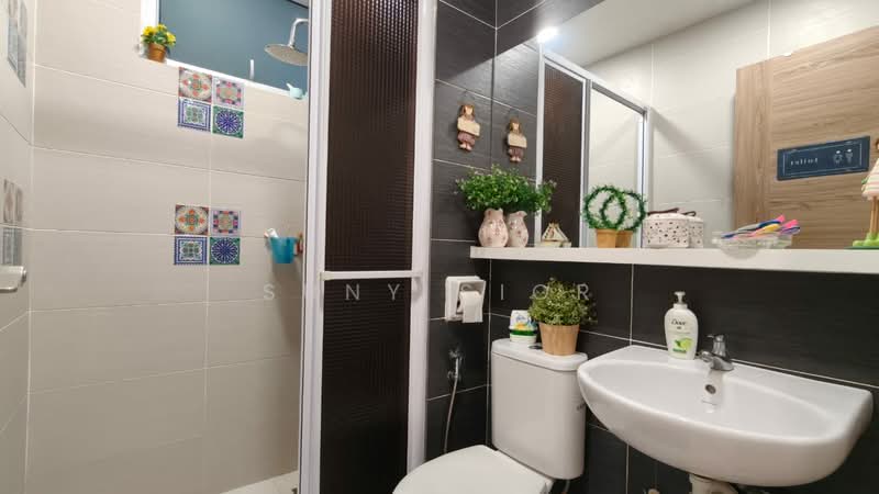 Apartment for Sale at Midori Green (Pangsapuri Hijauan) - Suny Sior - Bathroom - PropertyGuru.com.my