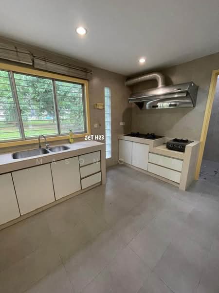 2-storey Terraced House for Sale in Bandar Botanic (Klang) - Mason Chiah - Kitchen - PropertyGuru.com.my