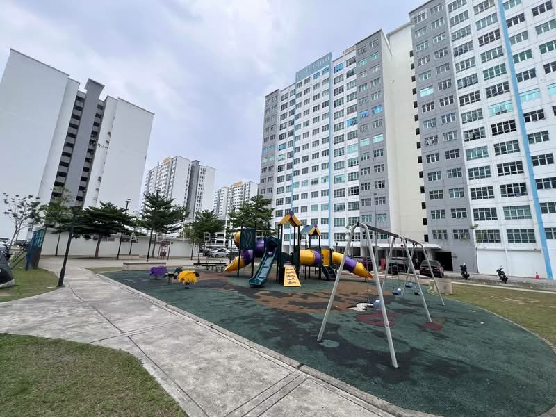 Apartment for Sale at Pangsapuri Seri Utama - Adibah Salim - Exterior - PropertyGuru.com.my