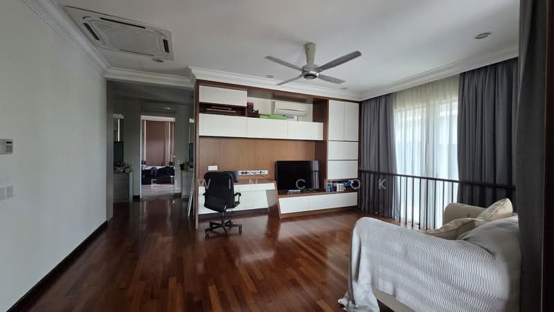 Rumah Teres 3.5 Tingkat untuk Dijual di Duta Villa (Setia Alam) - Elwin Chok - Living Room - PropertyGuru.com.my