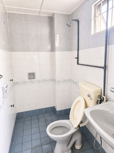 Apartment for Sale at Jasmine Court - Justin Tan - Bathroom - PropertyGuru.com.my
