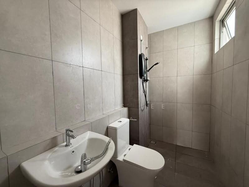 2-storey Terraced House for Rent in Bandar Gamuda Cove (Dengkil) - Chris Lee - Bathroom - PropertyGuru.com.my