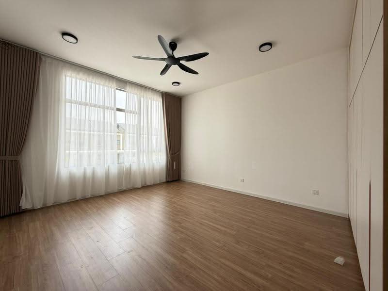 2-storey Terraced House for Rent in Bandar Gamuda Cove (Dengkil) - Chris Lee - Bedroom - PropertyGuru.com.my