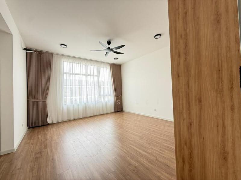2-storey Terraced House for Rent in Bandar Gamuda Cove (Dengkil) - Chris Lee - Living Room - PropertyGuru.com.my