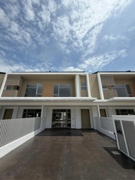 2-storey Terraced House for Rent in Bandar Gamuda Cove (Dengkil) - Chris Lee - Exterior - PropertyGuru.com.my