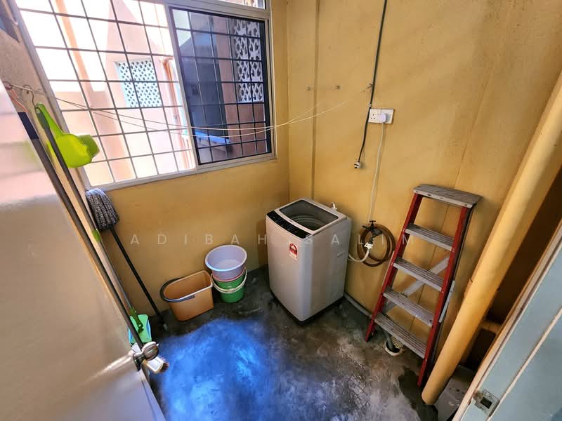 Pangsapuri untuk Dijual di Pangsapuri Seroja - Adibah Salim - Interior - PropertyGuru.com.my