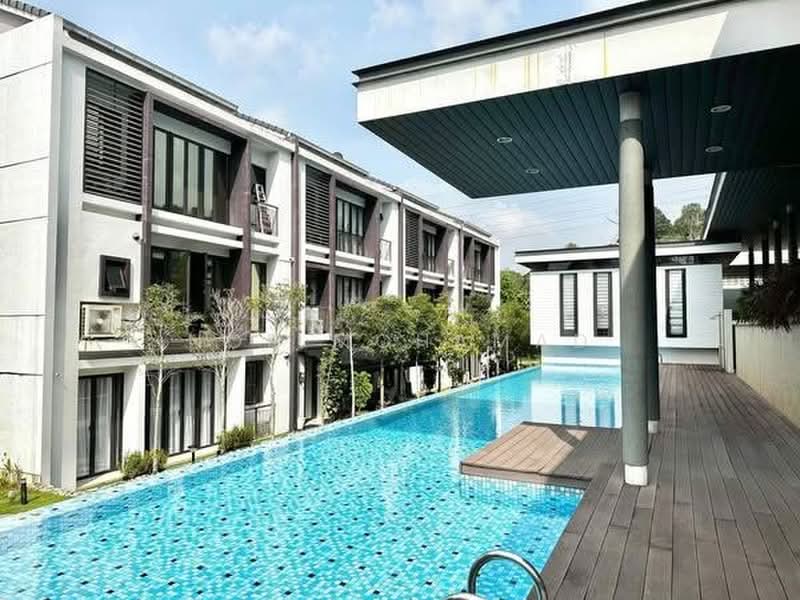 Pangsapuri untuk Dijual di Rimbun Sanctuary - Nor Mohamad - Exterior - PropertyGuru.com.my