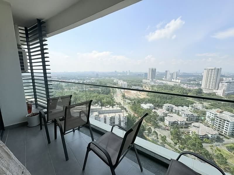 Kondominium untuk Dijual di Cristal Serin Residence - Ahmad Farhi - Balcony - PropertyGuru.com.my