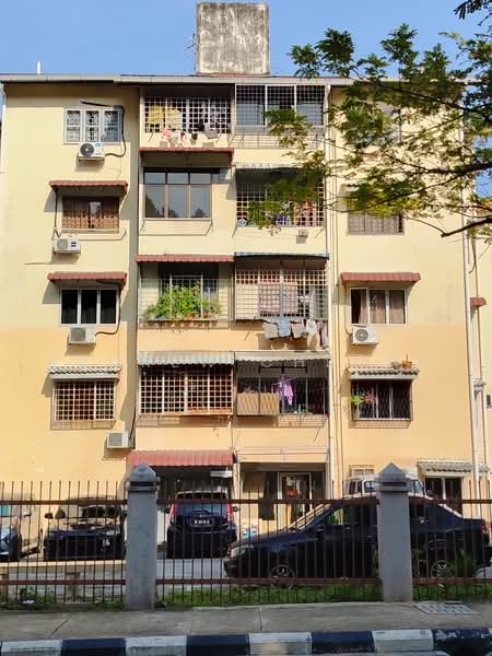 Apartment for Rent at Taman Sri Endah Apartment - Andrew Cheong - PropertyGuru.com.my