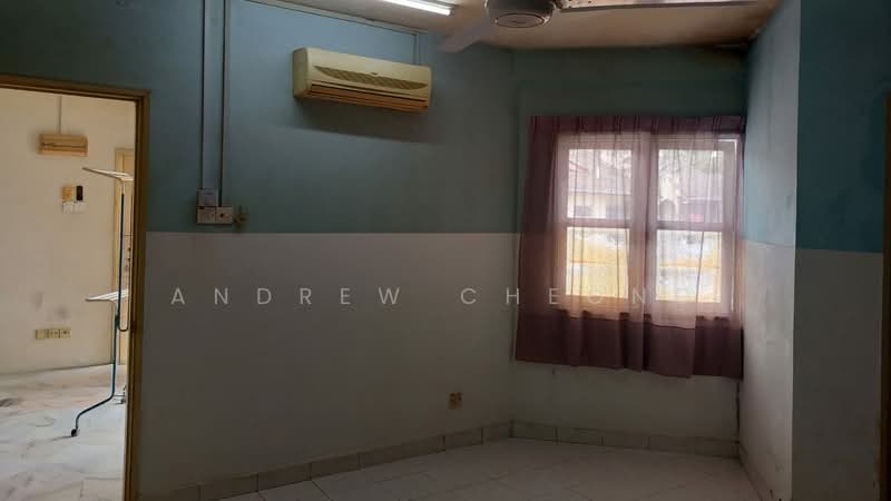Apartment for Rent at Taman Sri Endah Apartment - Andrew Cheong - PropertyGuru.com.my