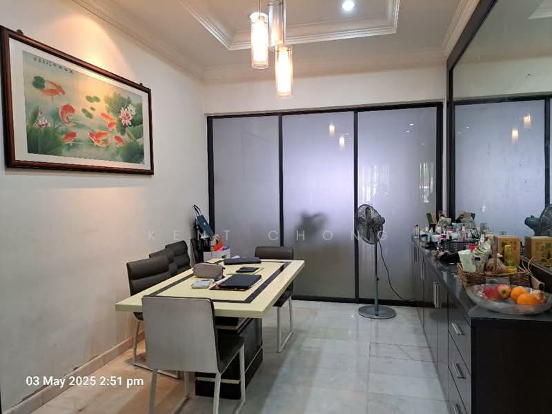3-storey Terraced House for Sale in Taman Esplanad (Bukit Jalil) - Kent Chong - Dining Room - PropertyGuru.com.my