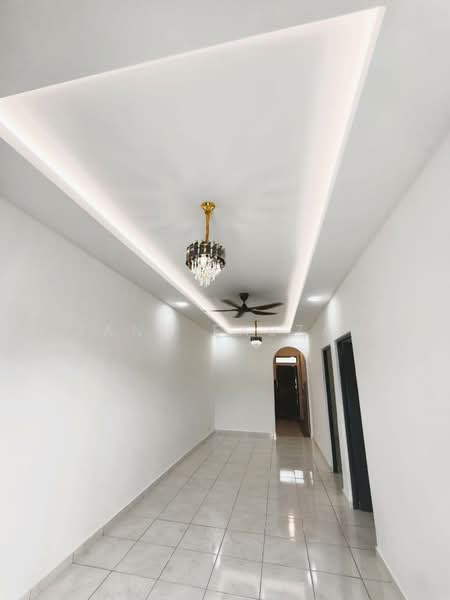 1-storey Terraced House for Sale in Bandar Bukit Beruntung (Bukit Beruntung) - Zann Fauzan - Interior - PropertyGuru.com.my