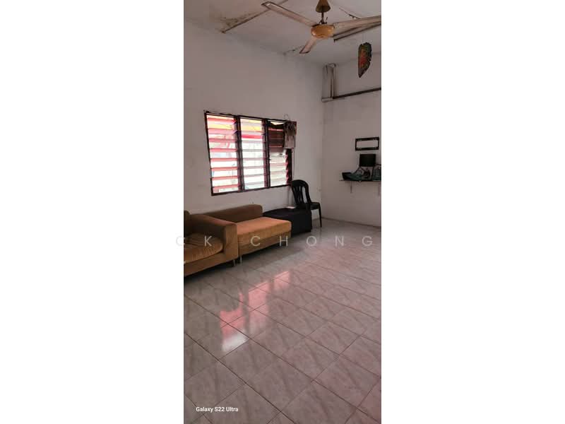 Rumah Banglo untuk Dijual di Sungai Buloh (Selangor) - CK Chong - Living Room - PropertyGuru.com.my
