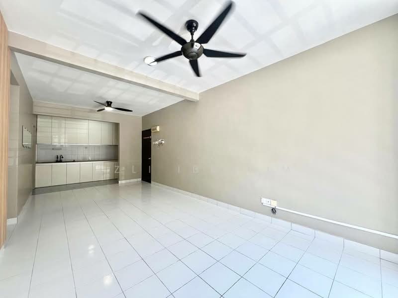 Pangsapuri untuk Dijual di Goodview Heights - Azli Ibrahim - Kitchen - PropertyGuru.com.my