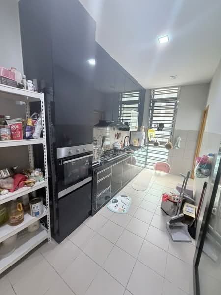 2-storey Terraced House for Sale in Bandar Seri Alam (Masai) - Jean Yap - Kitchen - PropertyGuru.com.my