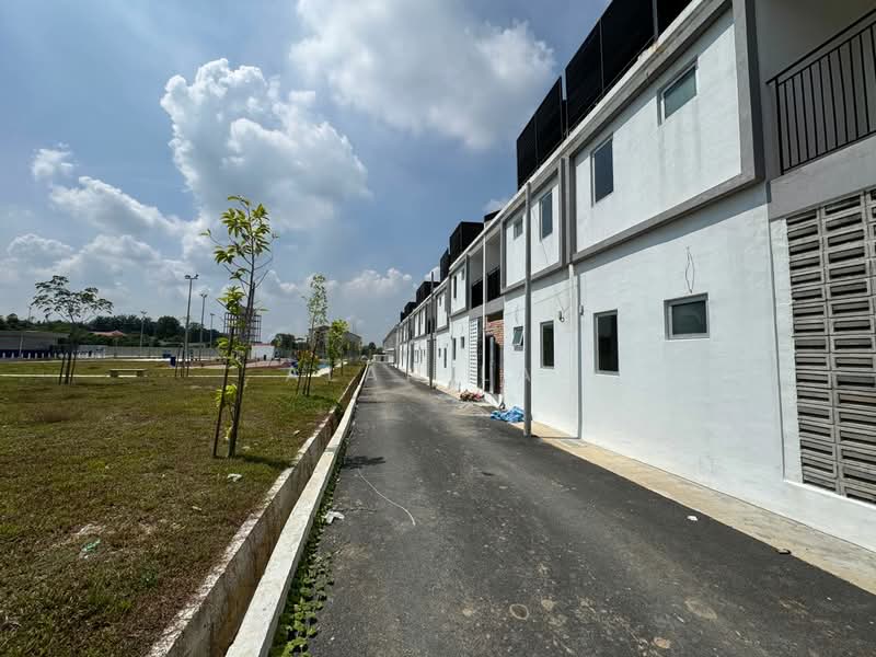 Rumah Teres 2 Tingkat untuk Dijual di Taman Dengkil Jaya (Dengkil) - Alan Lai - Exterior - PropertyGuru.com.my