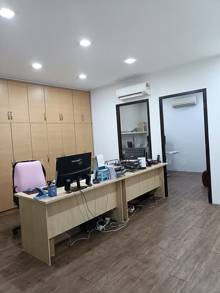 Office for Sale in Puchong (Selangor) - Tey Siew Zing - Interior - PropertyGuru.com.my